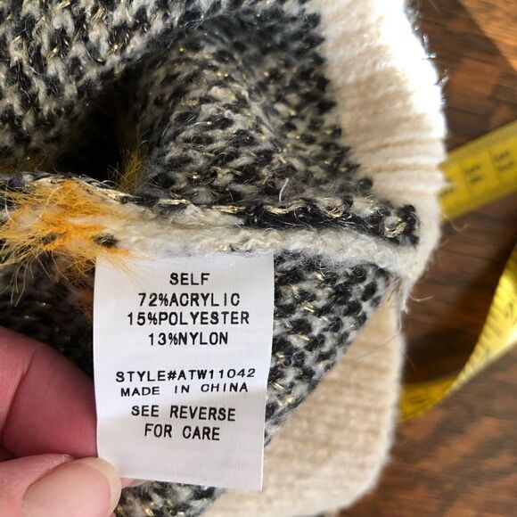 NEW ANDTHEWHY Cream, Black, and Gold Crew Neck Sweater NWT - Picture 8 of 14